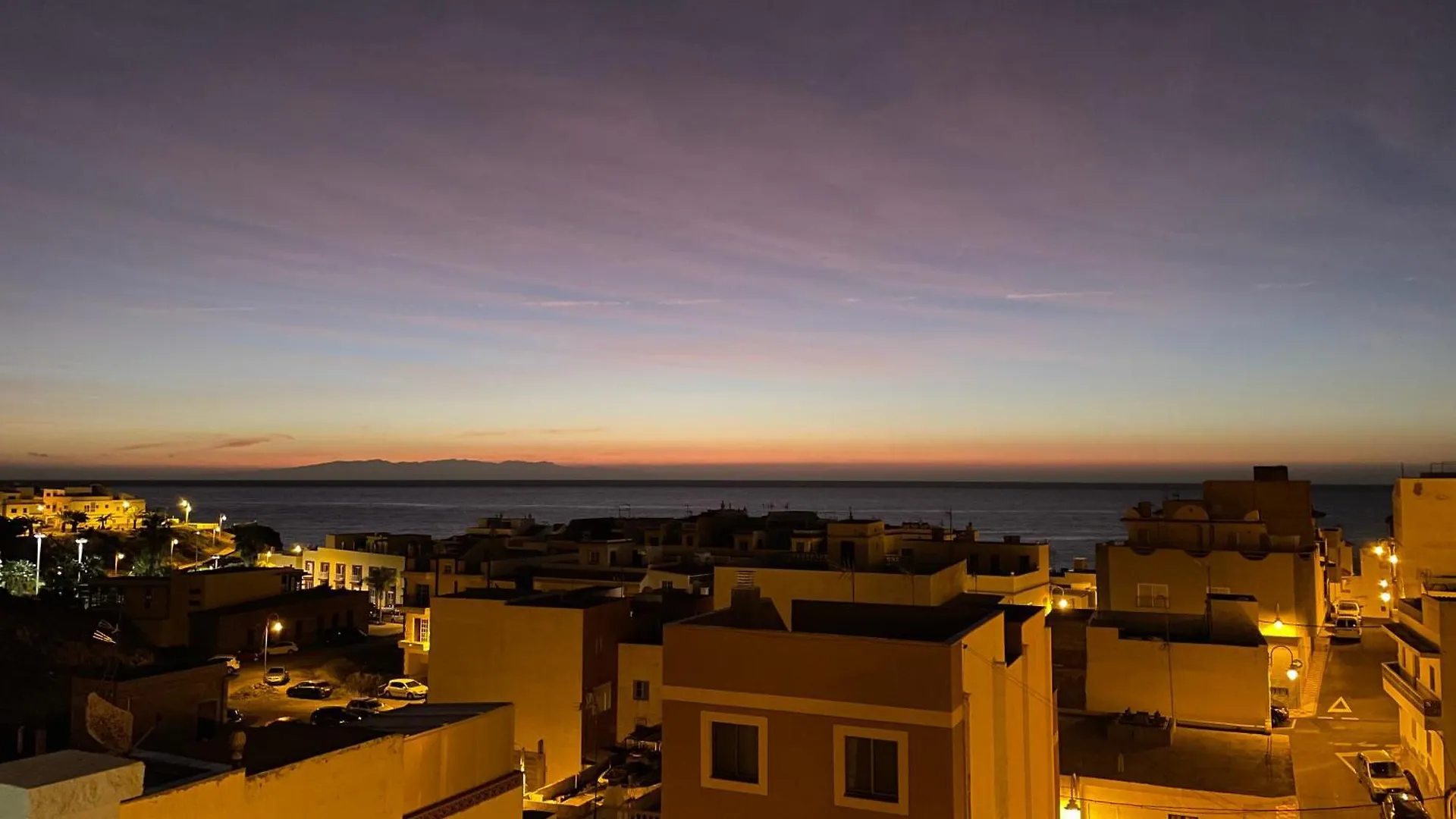 Grosses Familienhaus Teneriffa, Ruhige Lage Mit Traumterrasse, 